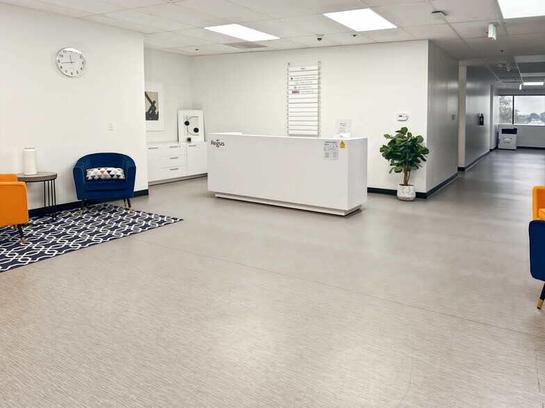 More Photos Of 901 W Civic Center Dr, Santa Ana Coworking Space