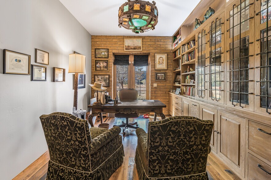 More Photos Of 51238 N Pinal Ranch Rd, Miami Land For Sale