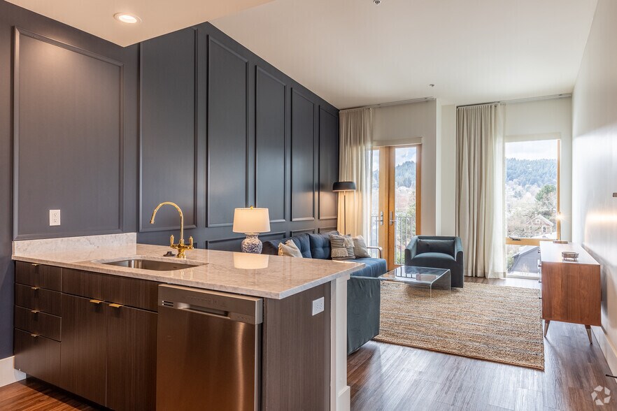 More Photos Of 1905 NW 23rd Ave, Portland Apartments For Lease