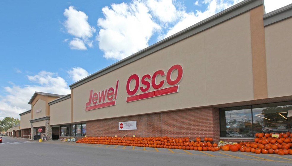 More Photos Of 3243 W 115th St, Merrionette Park Unknown For Lease