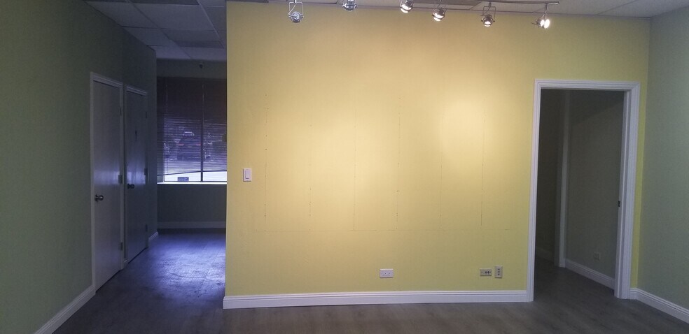 More Photos Of 39350-39374 Fremont Blvd, Fremont Office For Lease