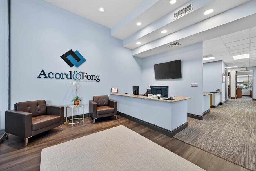 More Photos Of 7060 N Fresno St, Fresno Office For Lease