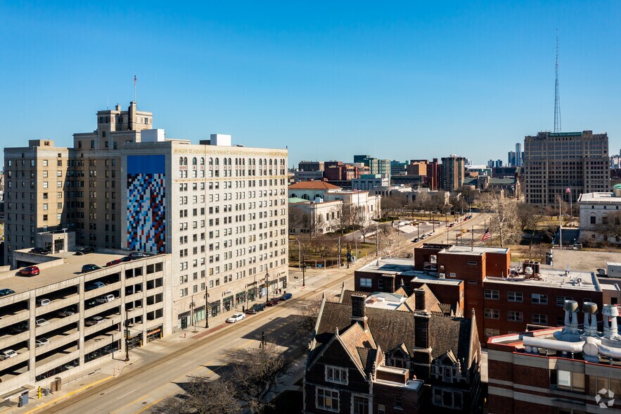 More Photos Of 15 E Kirby St, Detroit Apartments For Lease