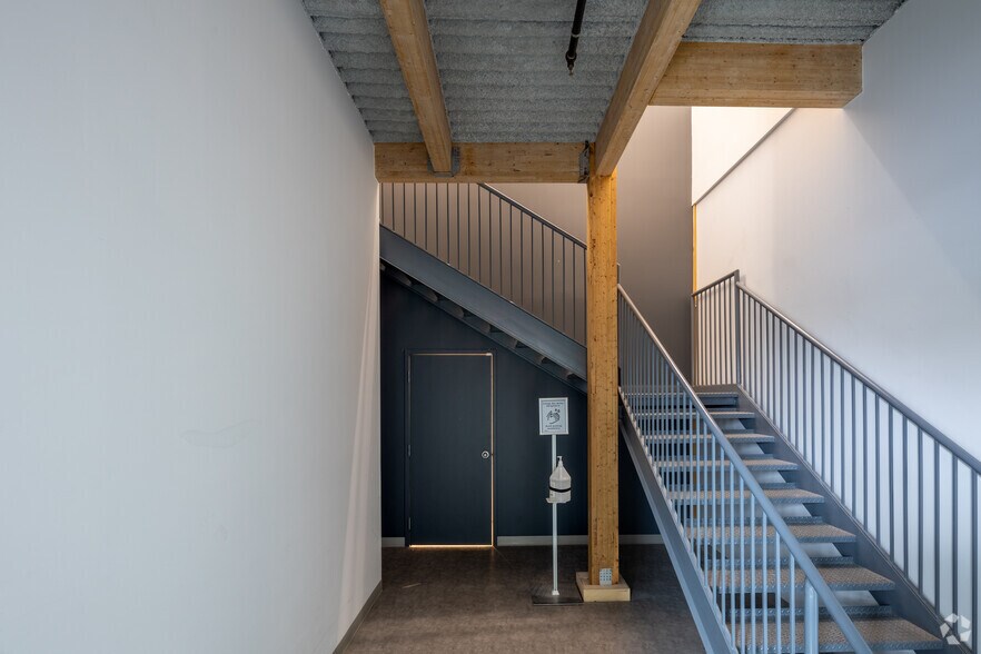 More Photos Of 1400-1460 Boul De L'innovation, Bromont Industrial For Lease