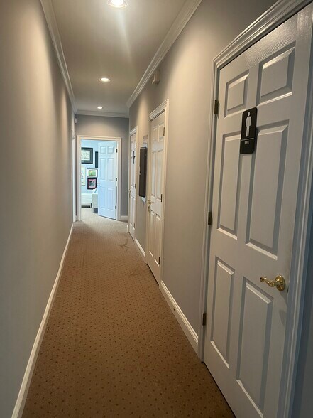 More Photos Of 7855 Argyle Forest Blvd, Jacksonville Office For Lease
