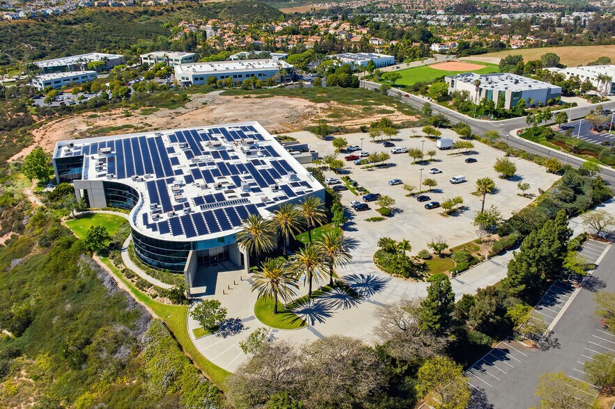 More Photos Of 1675 Faraday Ave, Carlsbad Warehouse For Sale