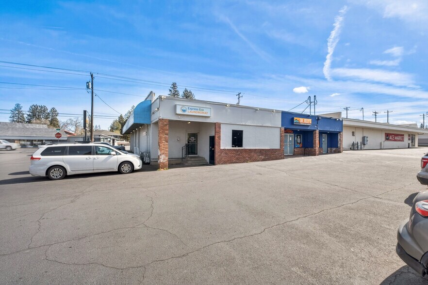 More Photos Of , Bend General Retail For Sale