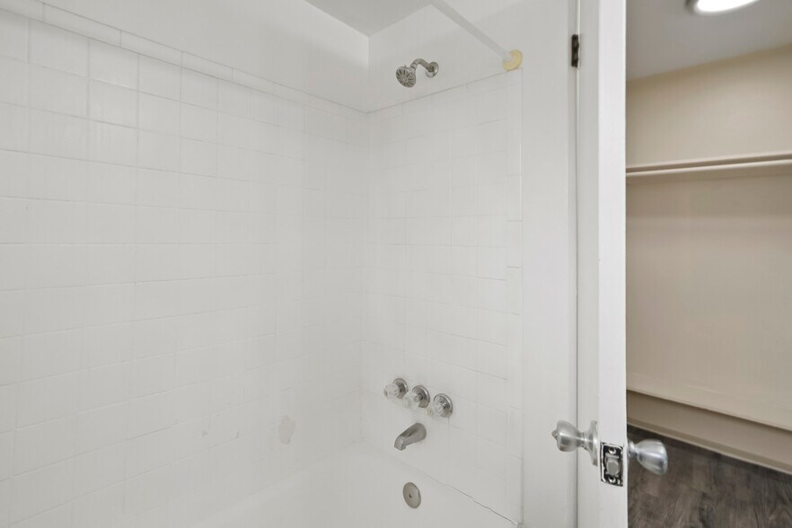 More Photos Of 1351 Xenia St, Denver Apartments For Sale