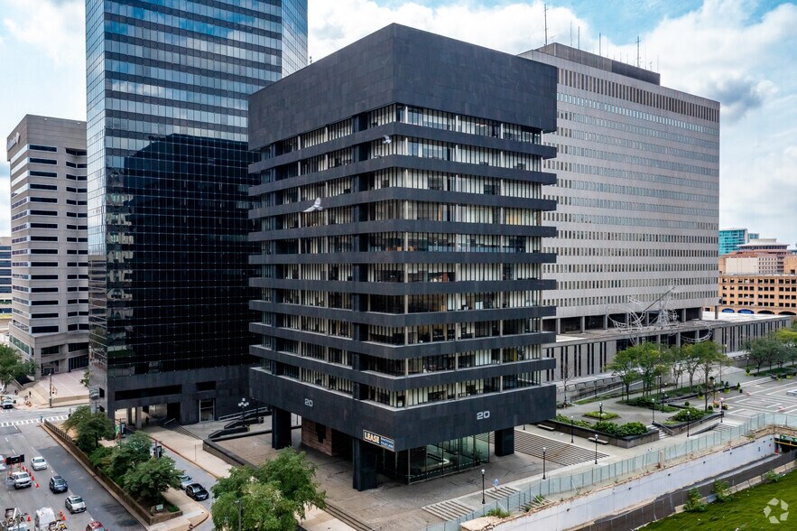 More Photos Of 20 S Charles St, Baltimore Office For Lease