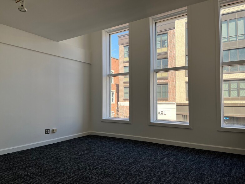 More Photos Of 114 Washington St, Norwalk Office For Sale