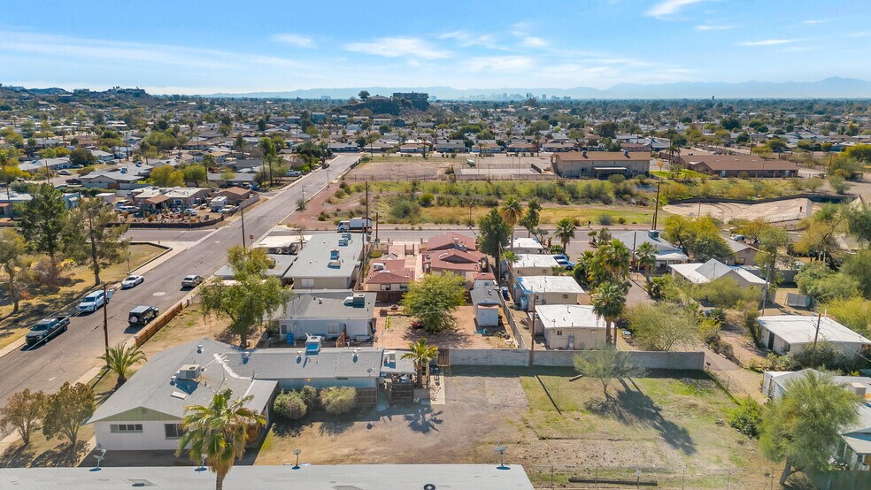 More Photos Of 8916 N 11th St, Phoenix Apartments For Sale