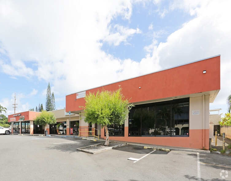 More Photos Of 45-1151 Kamehameha Hwy, Kaneohe Restaurant For Lease