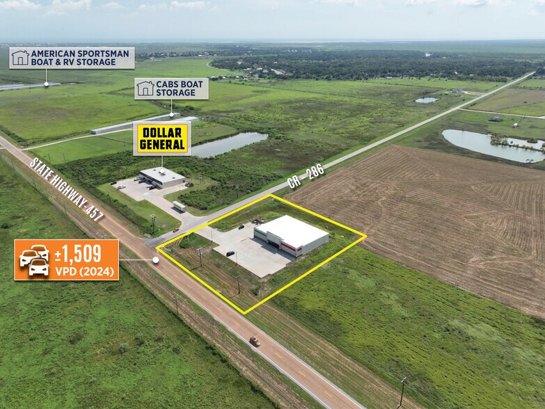 More Photos Of 5603 County Rd 286, Sargent Freestanding For Lease