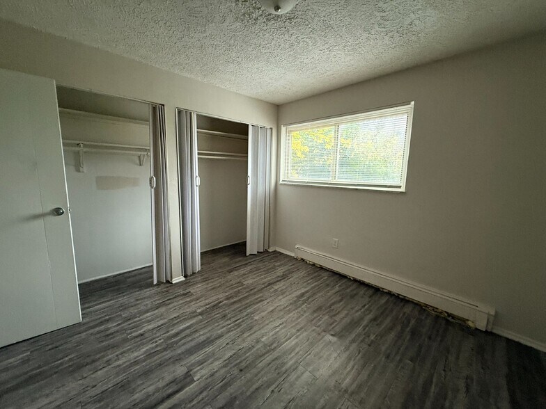 More Photos Of 3553-3559 Van Antwerp Pl, Cincinnati Apartments For Sale