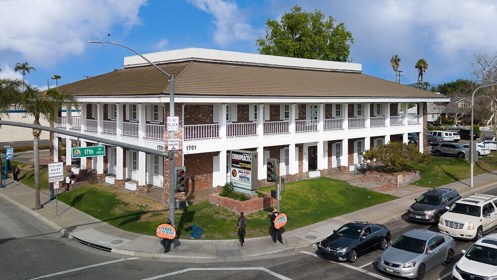 More Photos Of 1701 N Main St, Santa Ana Office For Sale