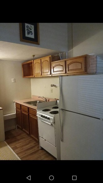 More Photos Of 7711 US Highway 641 N, Gilbertsville Hotel For Sale