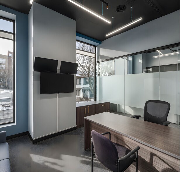 More Photos Of 975A E 13th St, Brooklyn Storefront Retail Office For Lease