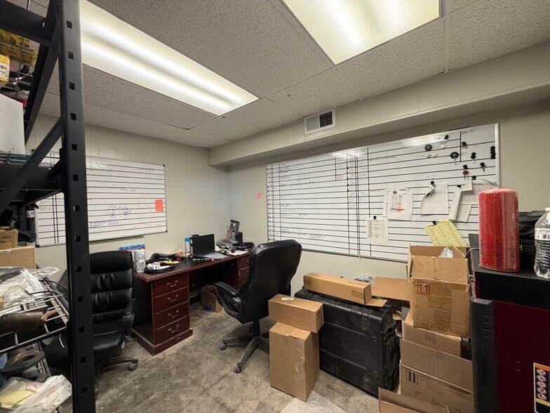 More Photos Of 2135 W Interstate 20, Odessa Manufacturing For Lease