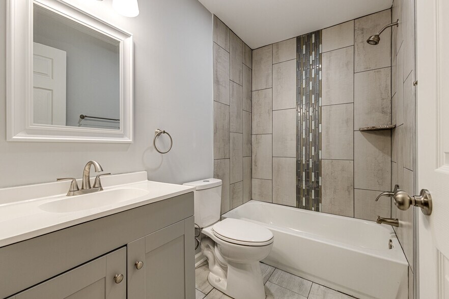 More Photos Of 501 Cedarmont Dr, Antioch Apartments For Sale