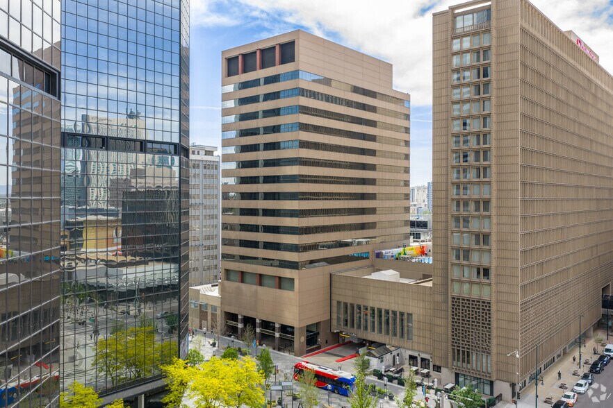 More Photos Of 216 16th St, Denver Office For Sale