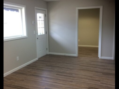 More Photos Of 13 Eagles Ct, Cartersville Flex For Lease