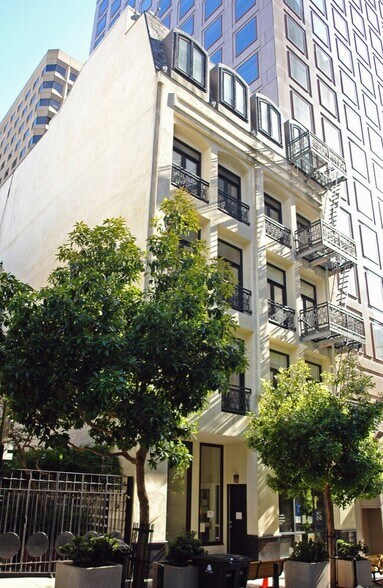 More Photos Of 632 Commercial St, San Francisco Office For Sale