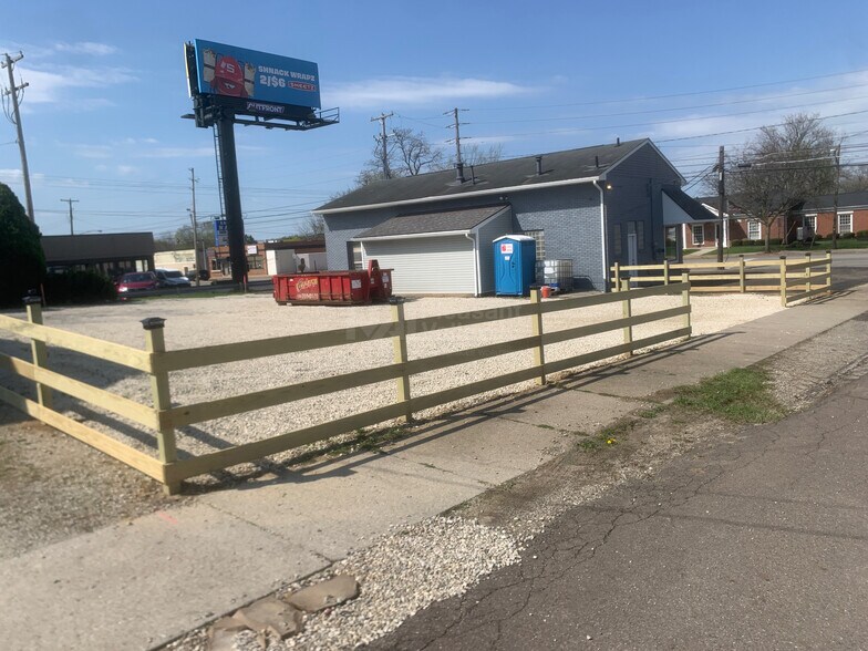 More Photos Of 575 Canton Rd, Akron Auto Repair For Sale
