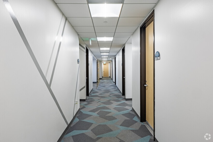 More Photos Of 1010 N Central Ave, Glendale Office For Lease