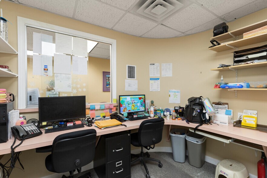 More Photos Of 7 Federal St, Danvers Office For Sale