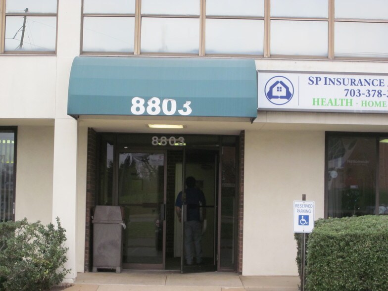 More Photos Of 8803 Sudley Rd, Manassas Office For Sale