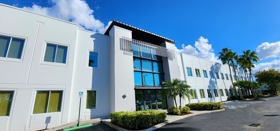 More Photos Of 8600 NW 17th St, Doral Unknown For Lease