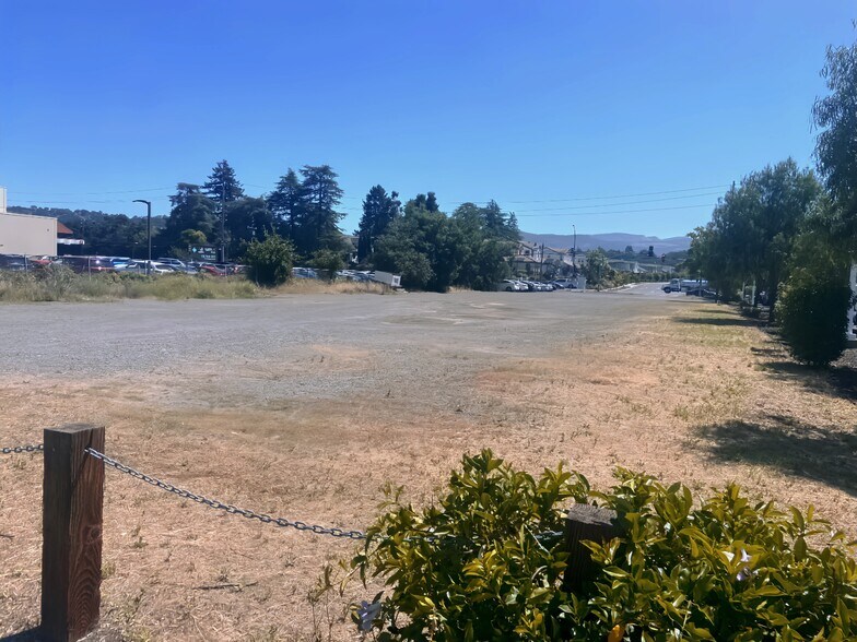More Photos Of 476 Soscol Ave, Napa Land For Lease