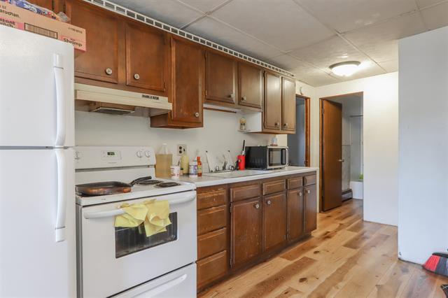 More Photos Of 401-405 S Central Ave, Marshfield Storefront For Sale