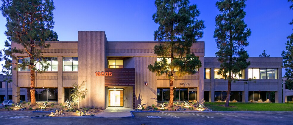 Primary Photo Of 18008 Skypark Cir, Irvine Loft Creative Space For Lease