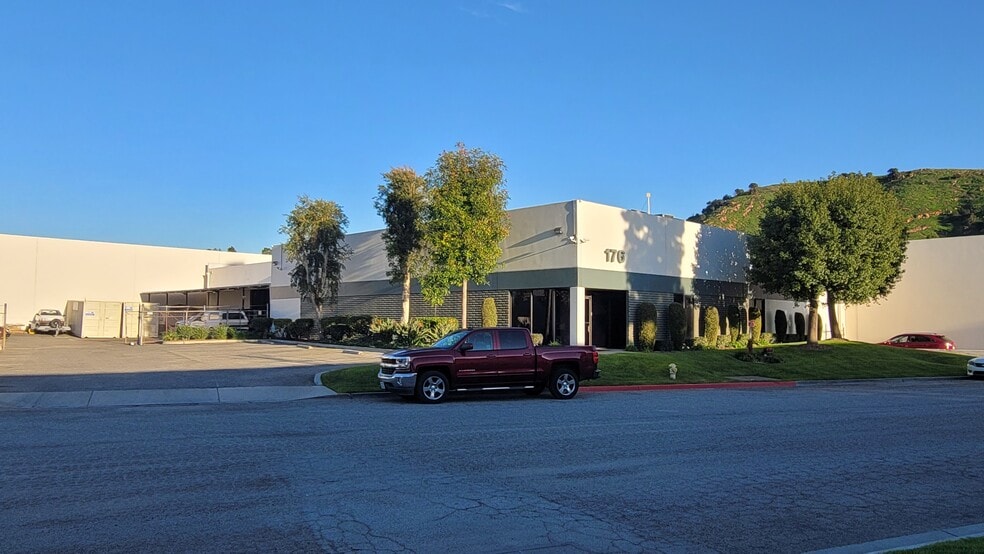 More Photos Of 176 Pacific St, Pomona Warehouse For Sale