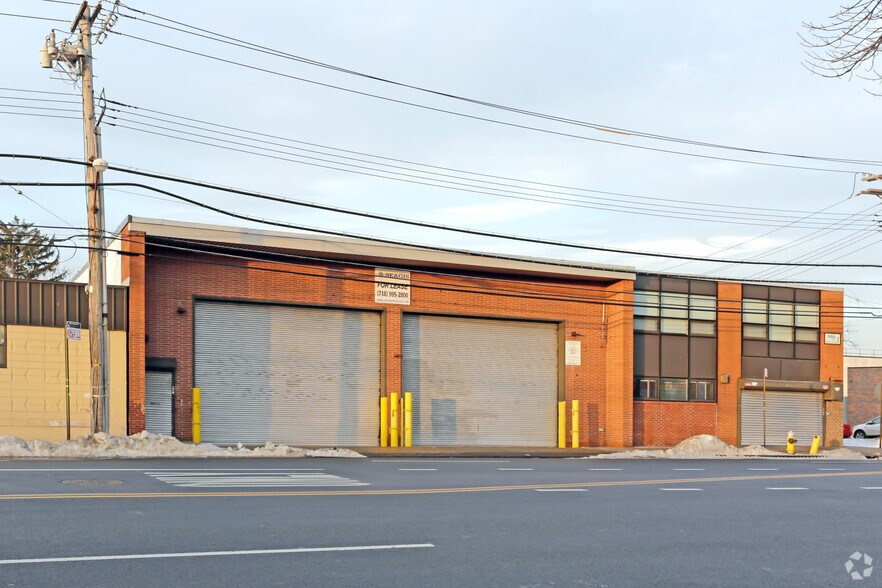More Photos Of 153-04 Rockaway Blvd, Jamaica Warehouse For Lease