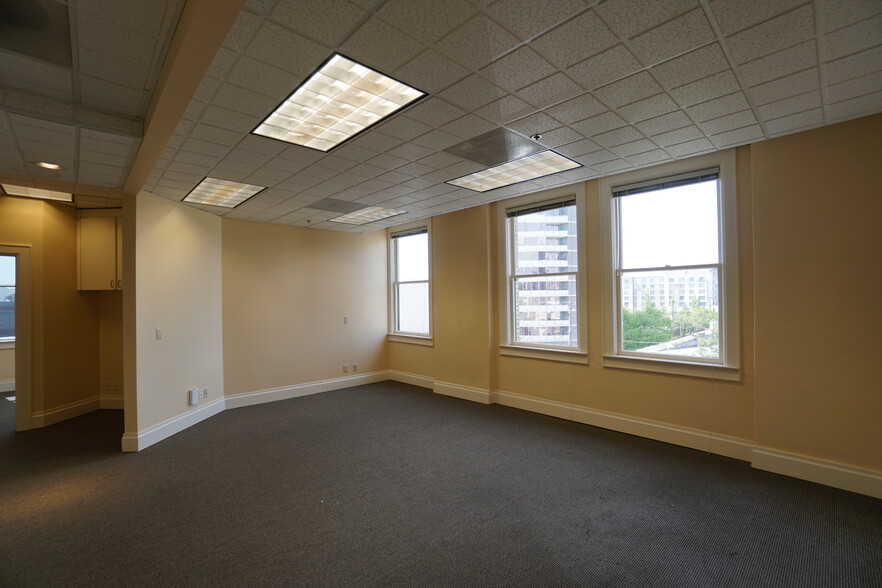 More Photos Of 601-603 Main St, Vancouver Office For Lease