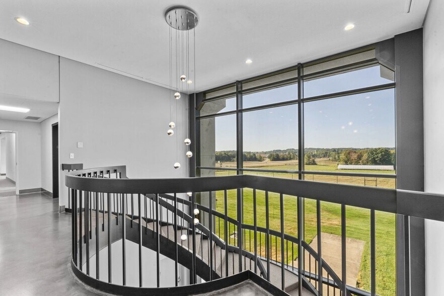 More Photos Of 1 Broadcast Way, Cadillac Medical For Sale