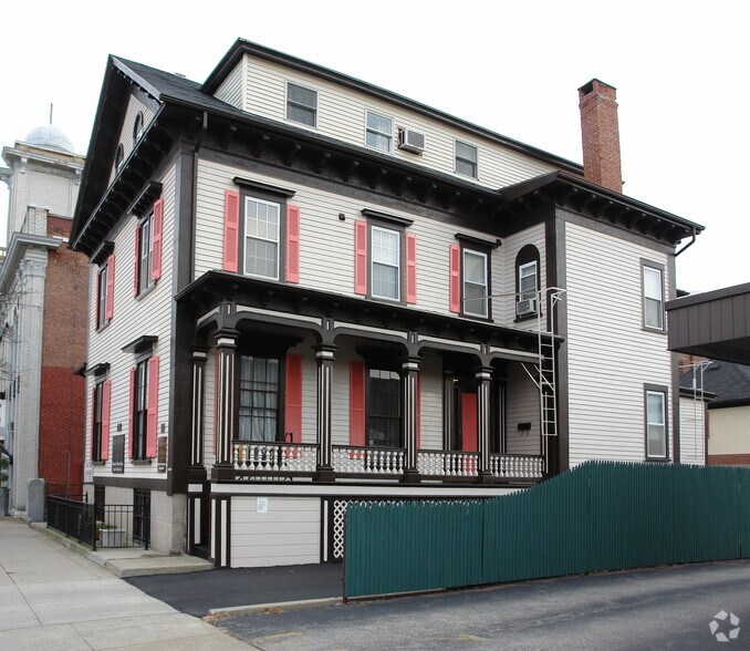 More Photos Of 272 Broadway, Providence Multifamily For Sale