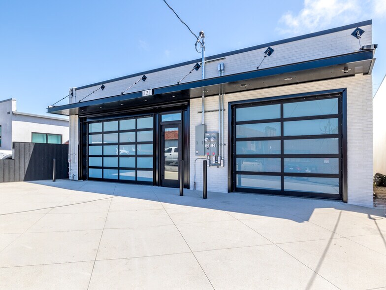 More Photos Of 131 Eucalyptus Dr, El Segundo Office For Lease