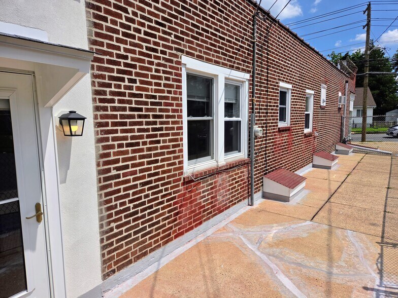 More Photos Of 1125 Prospect St, Ewing Storefront Retail Residential For Lease