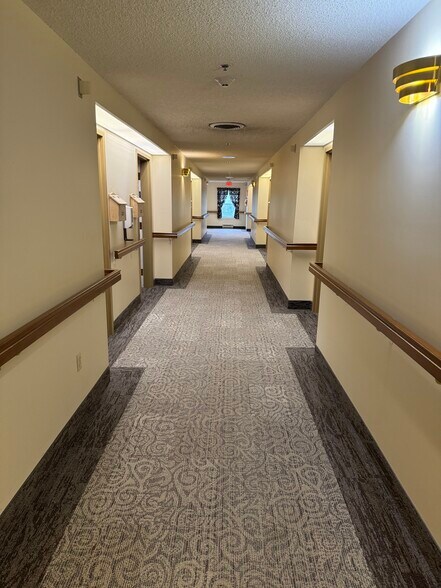 More Photos Of 725 Gibralter St, Norfolk Flex For Sale