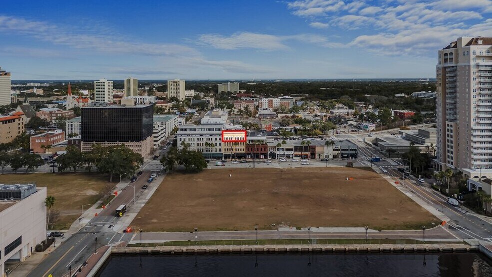 More Photos Of 315 E Bay St, Jacksonville Office For Lease