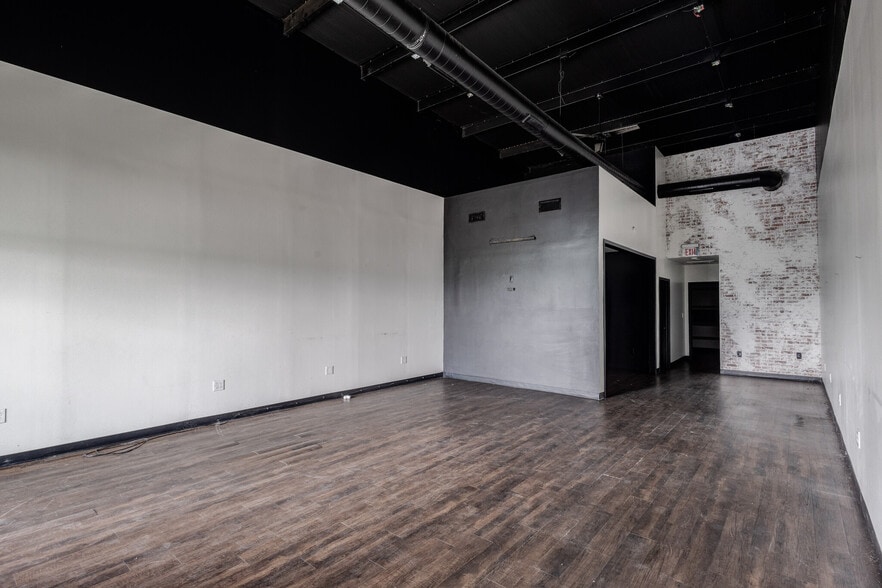 More Photos Of 1010 Technology Way, Waxahachie Freestanding For Lease
