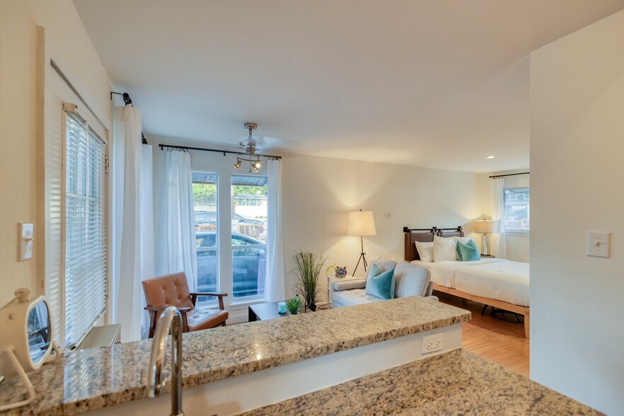 More Photos Of 2526 Durwood St, Austin Apartments For Sale