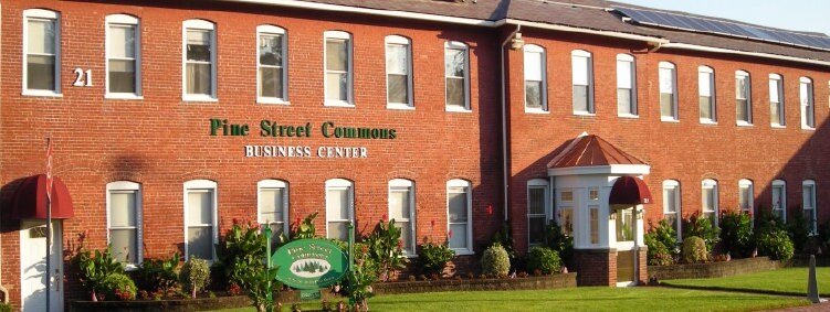 More Photos Of 31 Pine St, Rockaway Unknown For Lease