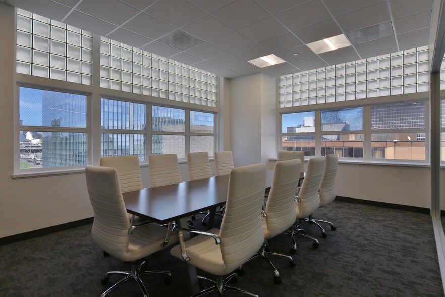More Photos Of 145 S Spring St, Los Angeles Office For Lease