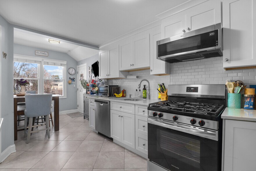 More Photos Of 638-640 Halstead Ave, Mamaroneck Apartments For Sale