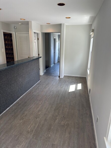 More Photos Of 6509 Democracy Blvd, Bethesda Medical For Lease