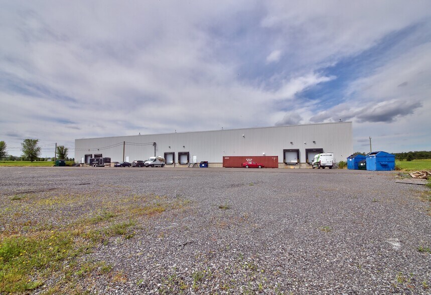 More Photos Of 1400-1460 Boul De L'innovation, Bromont Industrial For Sale